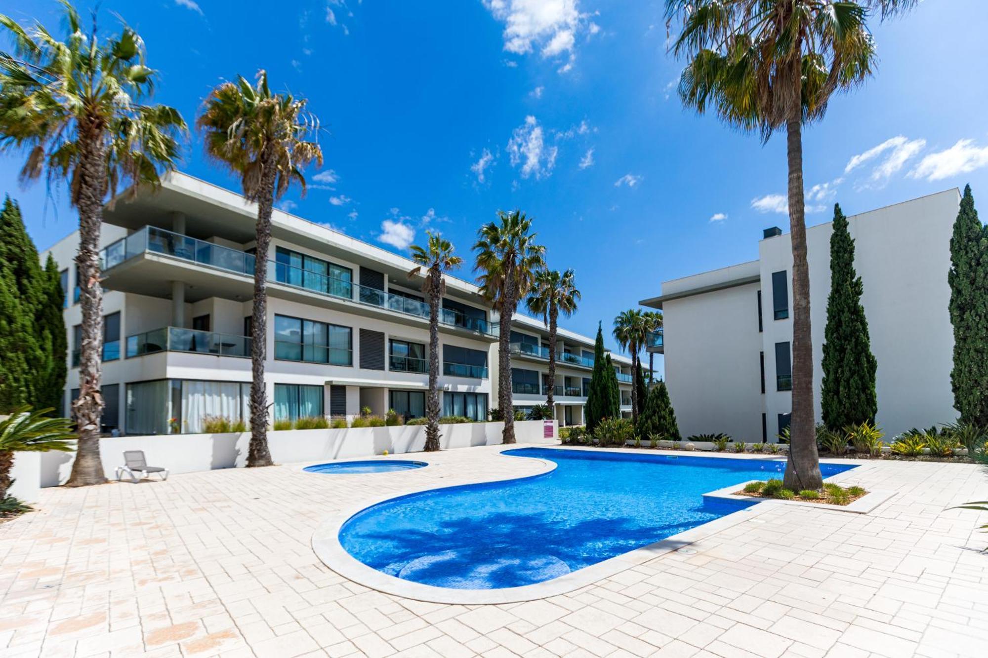 Cavalo Preto Luxury Beach Apartment By Golden Zenith Quarteira Εξωτερικό φωτογραφία