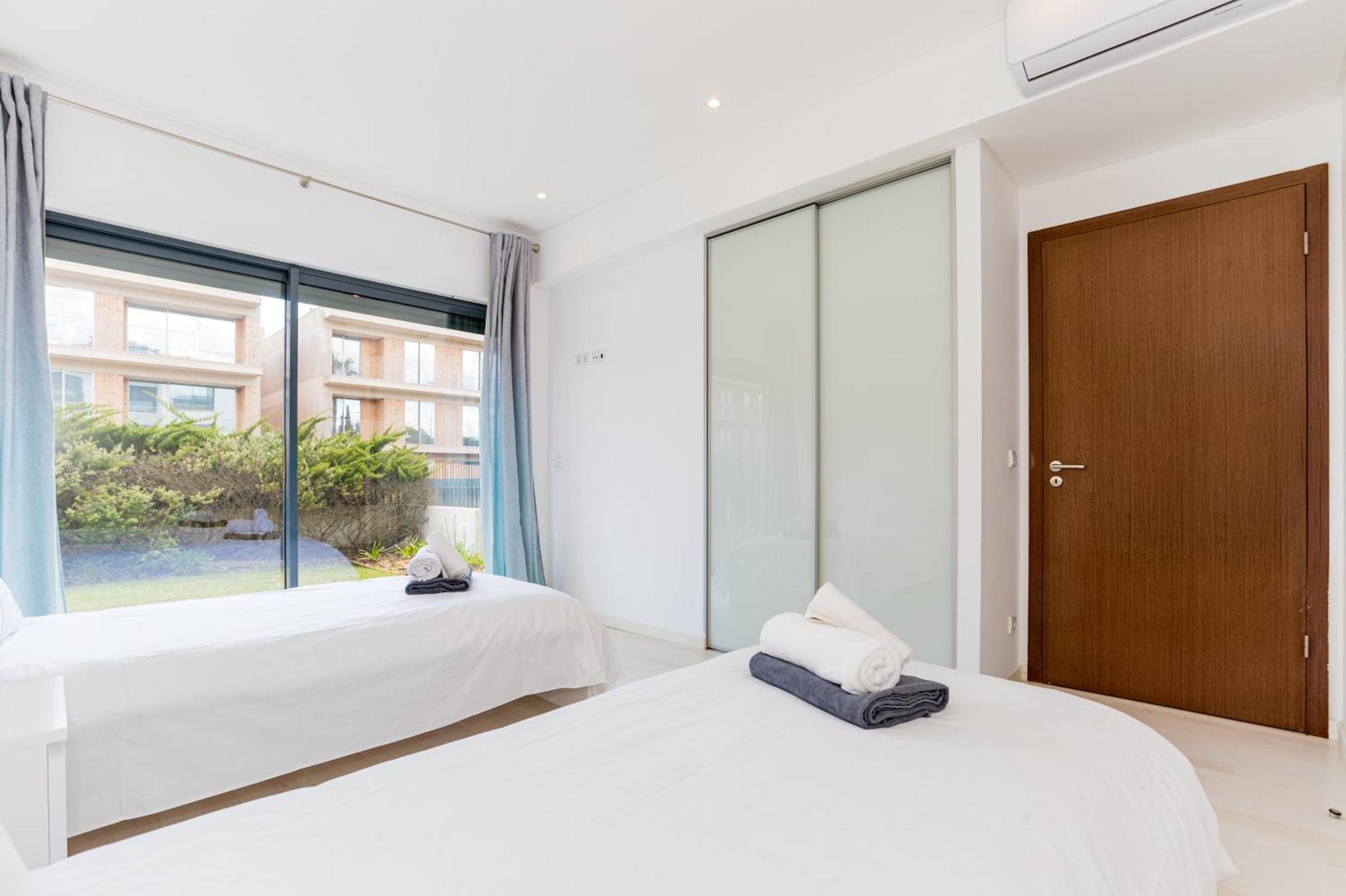 Cavalo Preto Luxury Beach Apartment By Golden Zenith Quarteira Εξωτερικό φωτογραφία