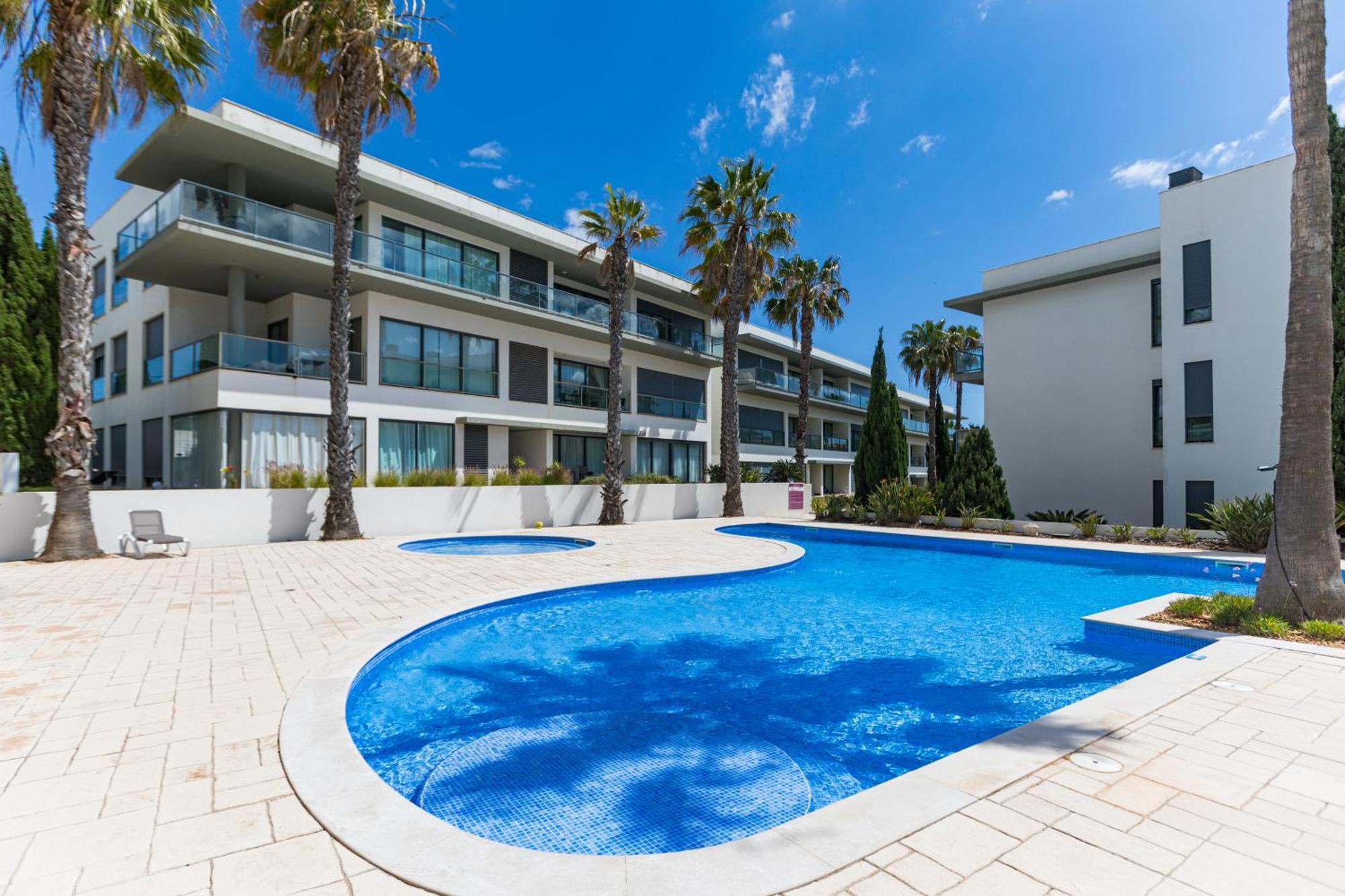 Cavalo Preto Luxury Beach Apartment By Golden Zenith Quarteira Εξωτερικό φωτογραφία