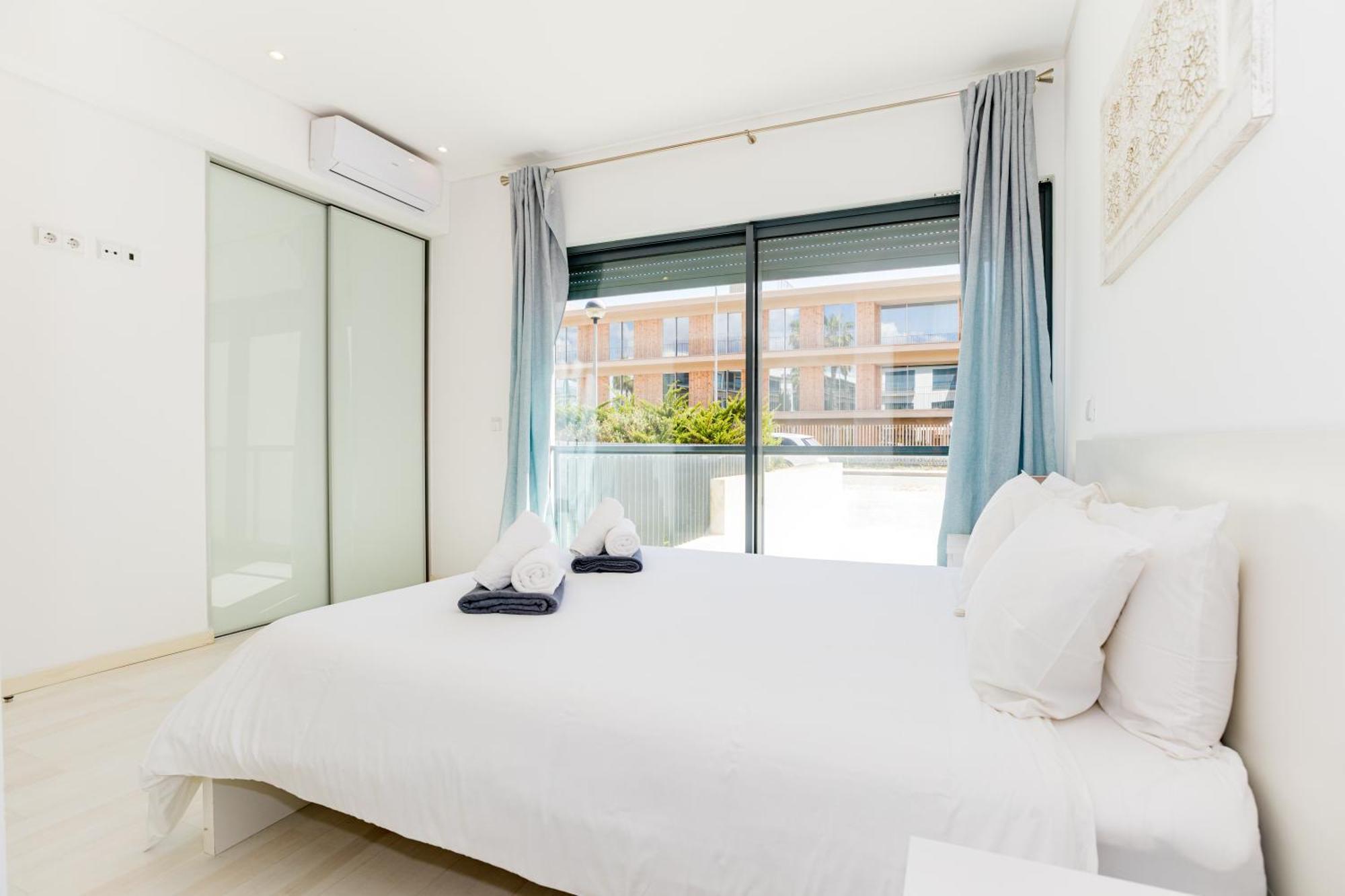 Cavalo Preto Luxury Beach Apartment By Golden Zenith Quarteira Εξωτερικό φωτογραφία